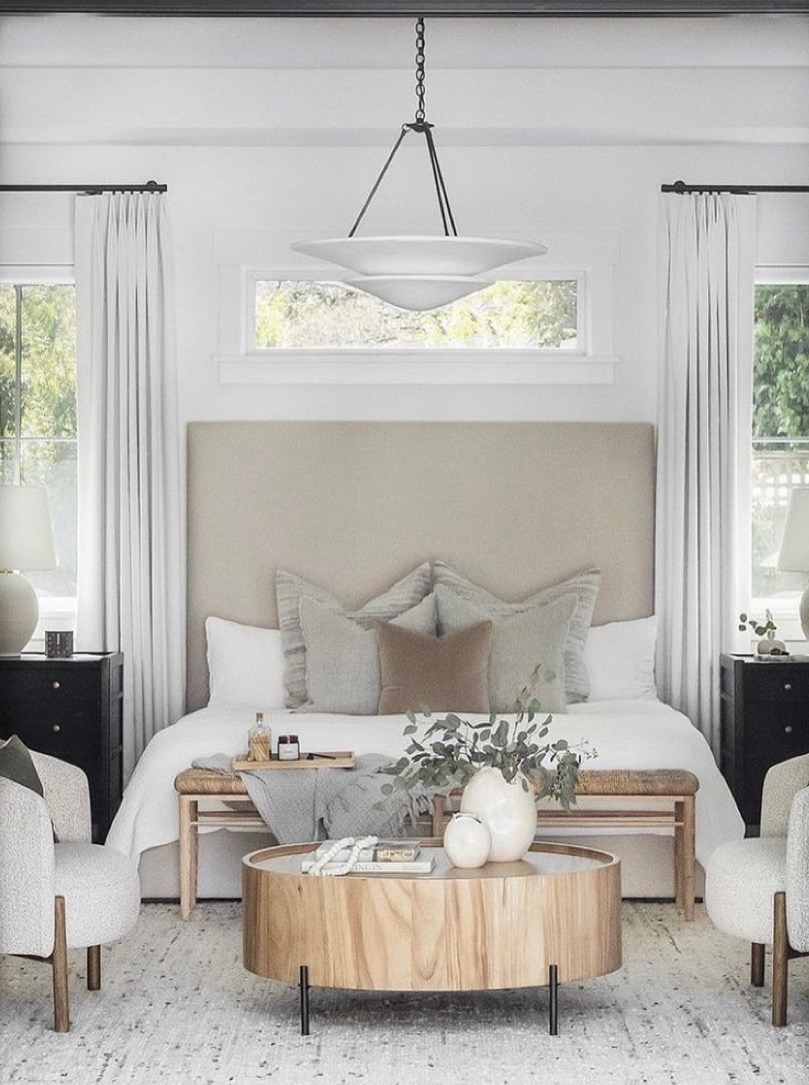 Watch<br />
<span> Video-tour </span>